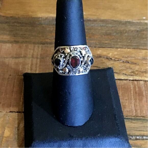 Vintage Sterling Silver Garnet Ring, Gothic Boho Ornate 925 Statement – Size 8.5 - Picture 4 of 6